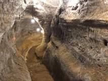 caves in nebraska