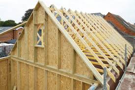 roof rafters vs trusses which is best
