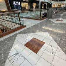 statuarietto polished marble tile