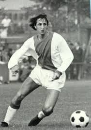 Muere Johan Cruyff a los 68 años Images?q=tbn:ANd9GcRiuORjB1YZzEkn5Zy1iB-WNkWdkfmF_g9aeDn2SjUO1vU8gWuCPg