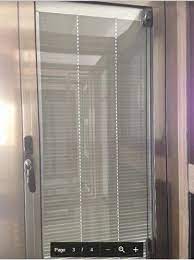 Aluminum Vertical Glass Blinds At Rs
