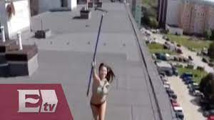 Lo más visto: Sorprende con dron a su vecina tomando el sol en topless /  Titulares 