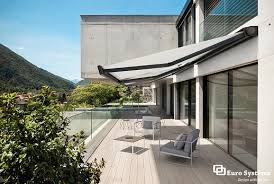 Install Retractable Awnings
