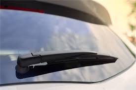 3 Common Problems With Rear Windshields
