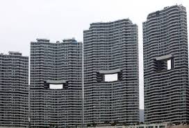 11 12 2010, Hong Kong, Hongkong, China Appartmenthaeuser an der Repulse Bay  Die Hochhaeuser sind