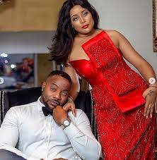 Nigerians no know pass husband and wife. Adunni Ade Bolanle Ninalowo Pre Wedding Photos Released