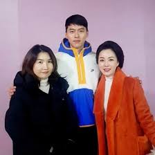 Busan, south korea starsign ; Kim Jung Nan And Hyun Bin Like Mother And Son Hancinema The Korean Movie And Drama Database