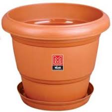 Visit us today for the widest range of garden products. Plain Plastic Large Brown Outdoor Garden Planters 24 Inch Diameter Rs 600 Piece Id 21340963488