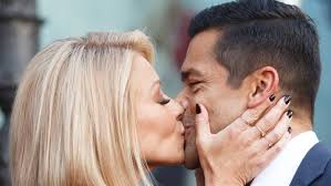 The actor has a height of 1.75 m and holds american nationality. Strange Things About Kelly Ripa And Mark Consuelos Marriage