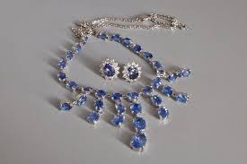 blue sapphire necklace and earring set