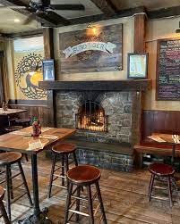 15 Best Fireplace Bars And Restaurants