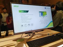 Acer developed the series to range from essentials to high performance. Acer S Aspire C27 962 All In One Pc Is Made For The Family The Axo