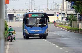 Ảnh: Xe buýt xuất hiện trên phố Sài Gòn đón khách sau 4 tháng nghỉ dịch -  Tin tức