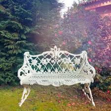 White Romantic Garden Bench Maximum
