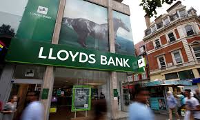 Deposit your cheque securely through the app with a few simple taps. Lloyds Attempts To Keep Up With Monzo And Starling With New App Features This Is Money
