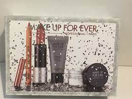 make up for ever essential wonders gift