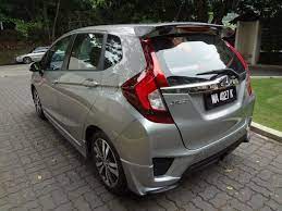 It is available in 5 colors and cvt transmission option in the malaysia. Test Drive Review Honda Jazz 1 5v On Home Turf Autofreaks Com
