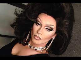 woman hollywood drag queen diva