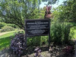 historic arboretum at university