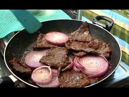 Beef roulades la cocinera con prisa. Beef Steak Bistek Easy Recipe Benjimantv Youtube