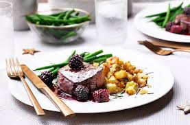 venison steaks with blackberry and sloe