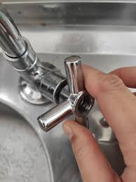 how to fix leaking faulty taps at