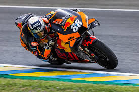 Estudou arquitetura, mas percebeu que a sua paixão porto. Motogp 2021 Gp Franca Miguel Oliveira 6Âº No Primeiro Dia Em Le Mans Motogp Andar De Moto