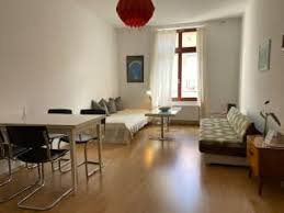 Egal ob einraumwohnung, maisonette, loft oder einliegerwohnung :: Wohnung Zur Miete Mit Balkon In Sudvorstadt Trovit