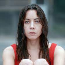 Aubrey christina plaza (born june 26, 1984) is an american actress and comedian known for her deadpan style. Black Bear Review Aubrey Plaza Shows Her Volcanic Side Drama Films The Guardian