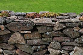How Dry Stacked Stone Walls Are Used In