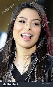 Miranda Cosgrove On Stage Nbc Today Foto stock 185459420