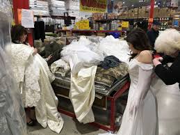 bargain outlets wedding gowns