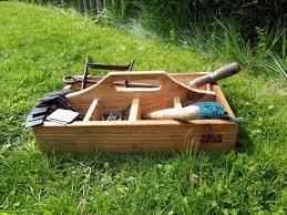 Old Fashioned Garden Tote Toolbox Uk