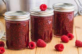homestyle raspberry jam dish n the