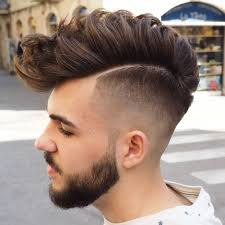 Long hairstyles for men as a fashion statement. 7 Androgynous Haircuts And Tips For The Gender Nonconforming Hair Motive
