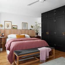 how to layout a bedroom for optimal