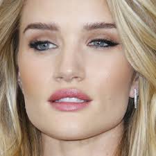 rosie huntington whiteley makeup black