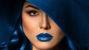 here s how to wear blue lipstick