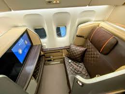 review singapore airlines b777 300er