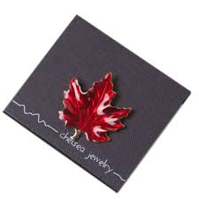 jewelry tiny red maple leaf brooch