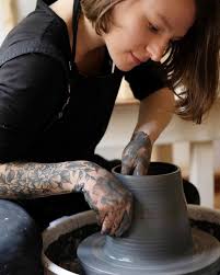 Beginner and intermediate potters are welcome. Berlin S Coolest Ceramic Labels Pottery Studios Iheartberlin De