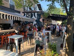 10 Of The Best Patios In Chicago Bits
