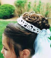 The first communion is mostly practiced in catholic, anglican communion, and a few others as part of their doctrine. Trends Hairstyles First Communion Hairstyles