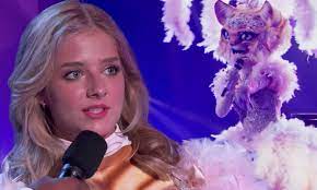 But has kitty just been rumbled as a harry potter favourite? The Masked Singer Jackie Evancho Removes Kitty Mask After Stumping Entire Panel On Hit Fox Show Daily Mail Online