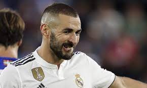 Welcome to the official facebook page of karim benzema. France Federation President Closes Door To Potential Karim Benzema Return Daily Mail Online