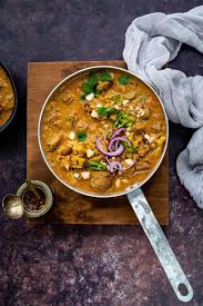 From madras to vindaloo, biriyanis to lighter versions, find the curry to suit your taste. This Slow Cooker Lamb Curry Is Easy And Packed With Flavour A Great Low Effort Lamb Curry Recipe That S Also Lo In 2021 Slow Cooker Lamb Lamb Curry Lamb Curry Recipes
