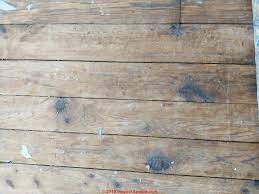 To identify wood by grain, you first need to know the differences between each species. Wood Flooring Types Ages Photo Guide To Identifying Kinds Of Wood Wood Flooring