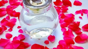 घर पर गुलाबजल बनाने का आसान तरीका | How To Make Rose Water At Home | Gulab  Jal Recipe - YouTube