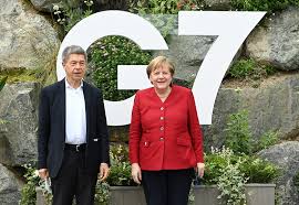 The idea reportedly came from mr sauer, who is a renowned quantum chemist. Falmouth Nub News S Tweet German Chancellor Angela Merkel And Her Husband Joachim Sauer Arrive At The Carbis Bay Hotel For The G7 Summit In Cornwall David Fisher G7 Cornwall 2021 G7