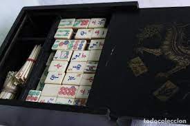 Cómo jugar al mahjong, un juego de mesa asiático jugar al mahjong puede ser muy entretenido a la vez. Antiguo Juego Chino Mahjong Original Con Realiz Verkauft Durch Direktverkauf 114569599